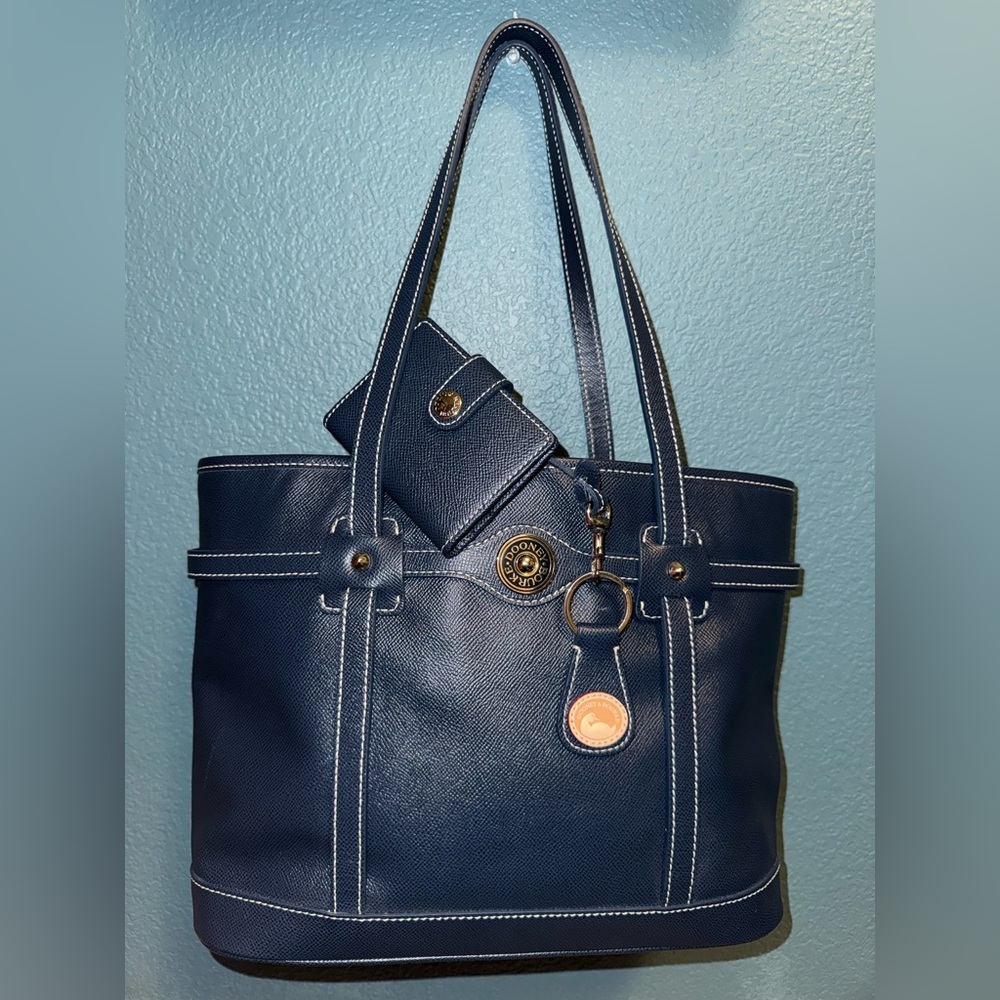 Dooney & Bourke Navy Blue Leather Tote Shoulder Bag